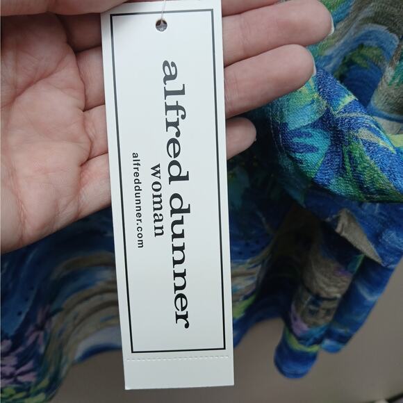 Alfred Dunner Waikiki Hawaii Tropical Scenic Knit Tunic Top Blue Size 2X NWT - Picture 7 of 7